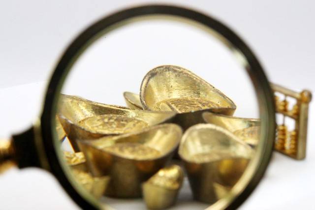黄金克价市场价值评估:多重因素影响下的价格波动